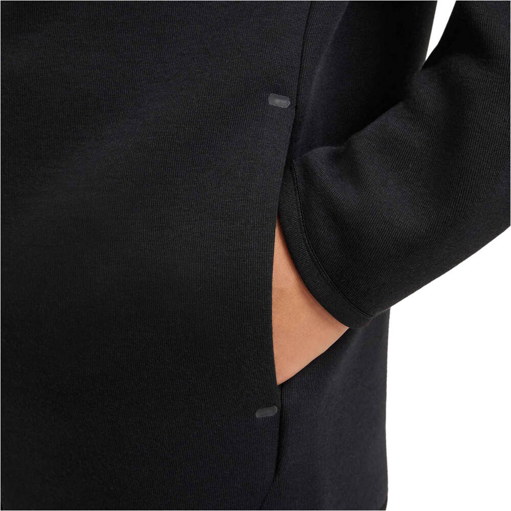 Nike sudadera niño SPORTSWEAR TECH NEGRO 04