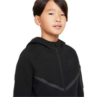 Nike sudadera niño SPORTSWEAR TECH NEGRO vista detalle