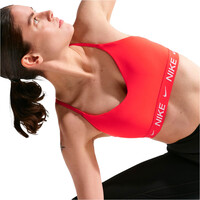 Nike sujetadores deportivos DRI-FIT INDY LIGHT SUPPPORT ROJO vista detalle
