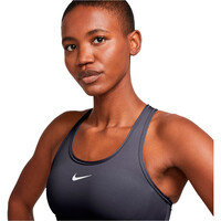 Nike sujetadores deportivos W NK SWSH MED SPT BRA VERDE vista detalle