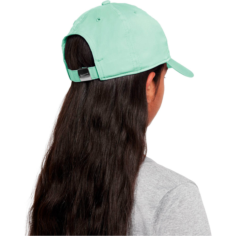 Nike visera niño DRI-FIT CLUB VERDE 01