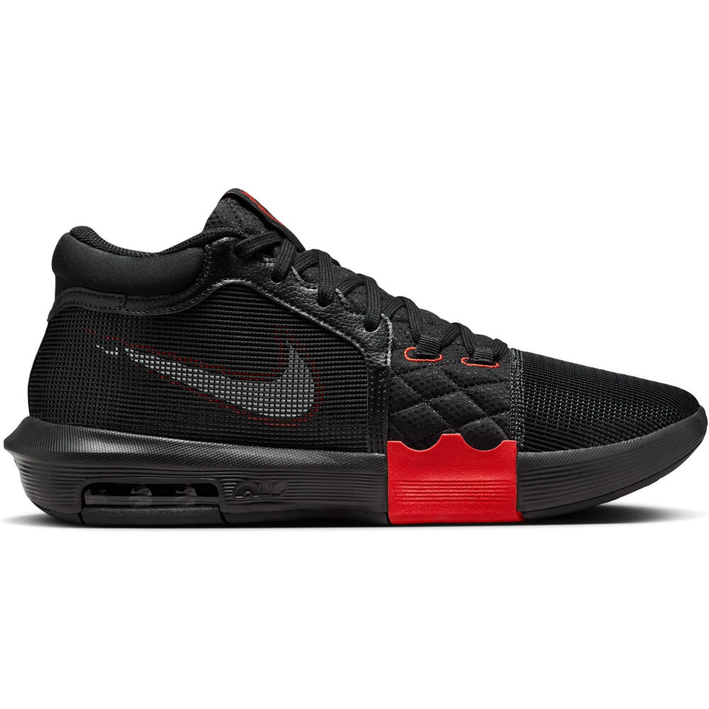 Nike zapatilla baloncesto LEBRON WITNESS 8 NEGRO lateral exterior