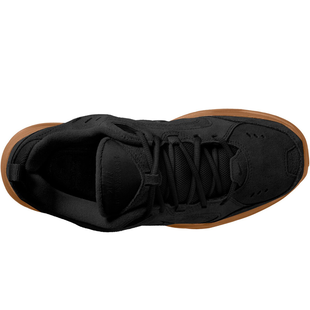 Nike zapatilla cross training hombre AIR MONARCH IV SE NEGRO vista trasera