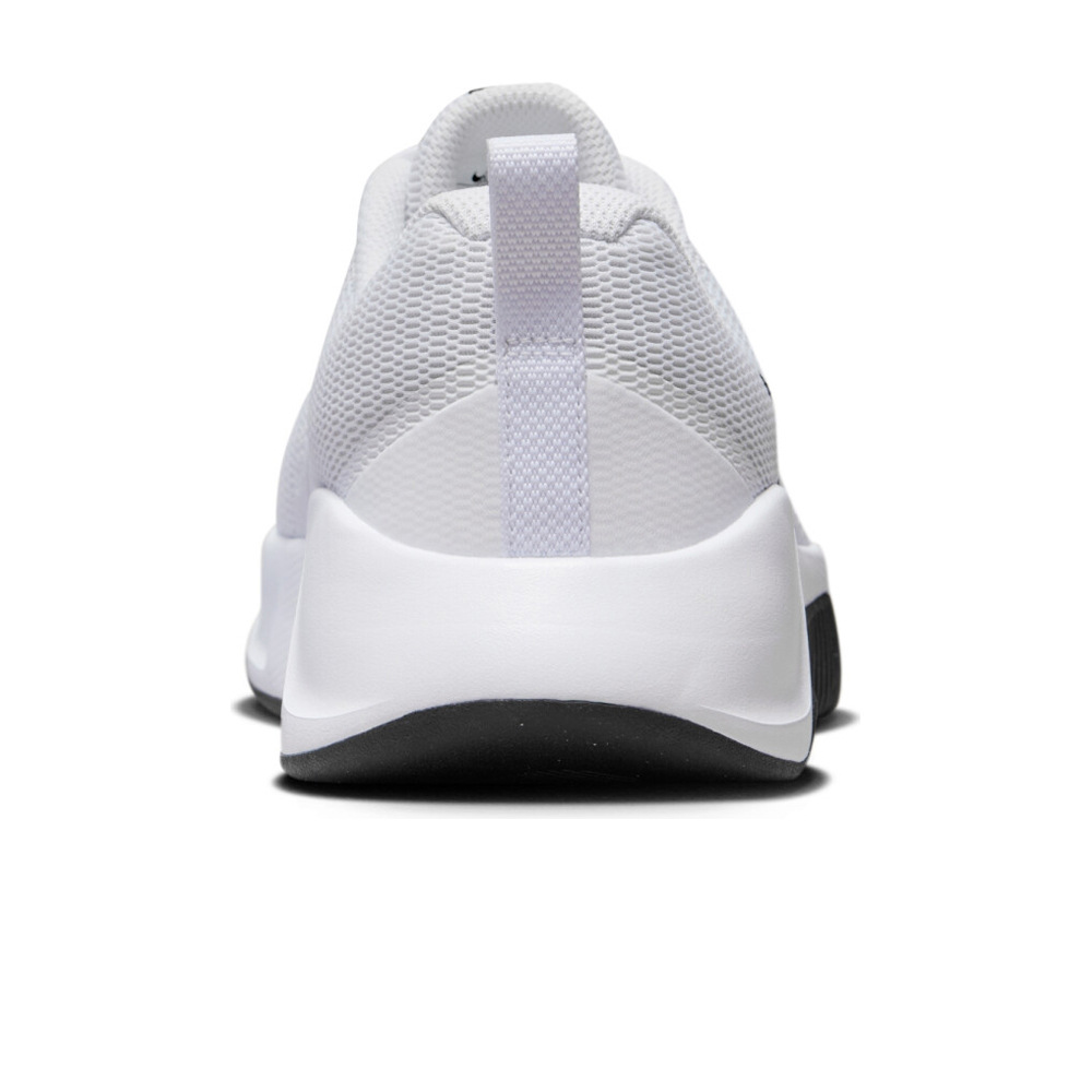 Nike zapatilla cross training hombre MC TRAINER 3 BLANCO vista trasera