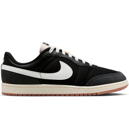 NIKE AIR JORDAN SKYLINE LOW blanco