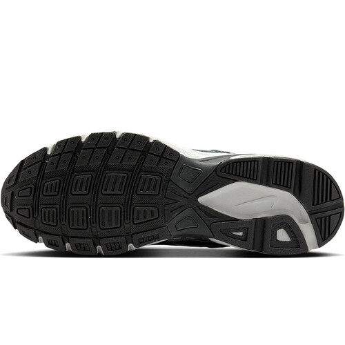 NIKE INITIATOR gris
