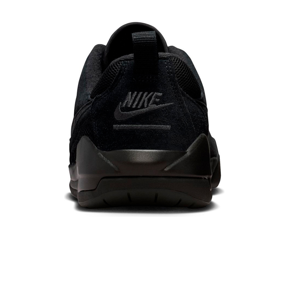 Nike zapatilla moda hombre JORDAN CMFT ERA NEGRO vista trasera