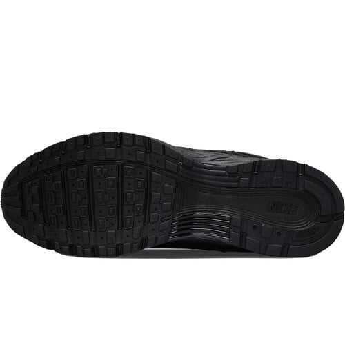 NIKE P-6000 negro