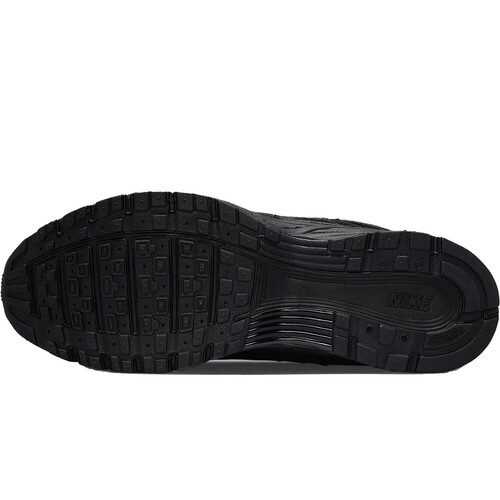 NIKE P-6000 negro