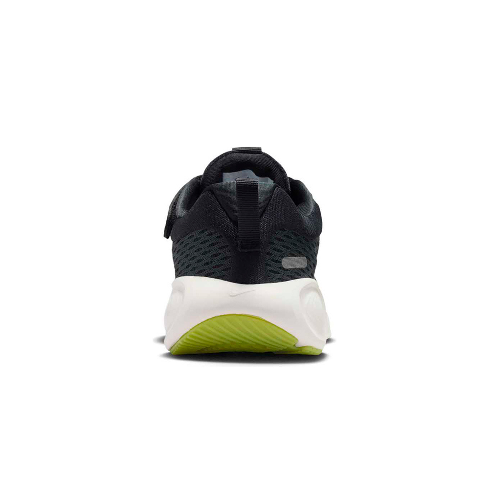 Nike zapatilla multideporte niño STELLAR RIDE NEGRO vista trasera