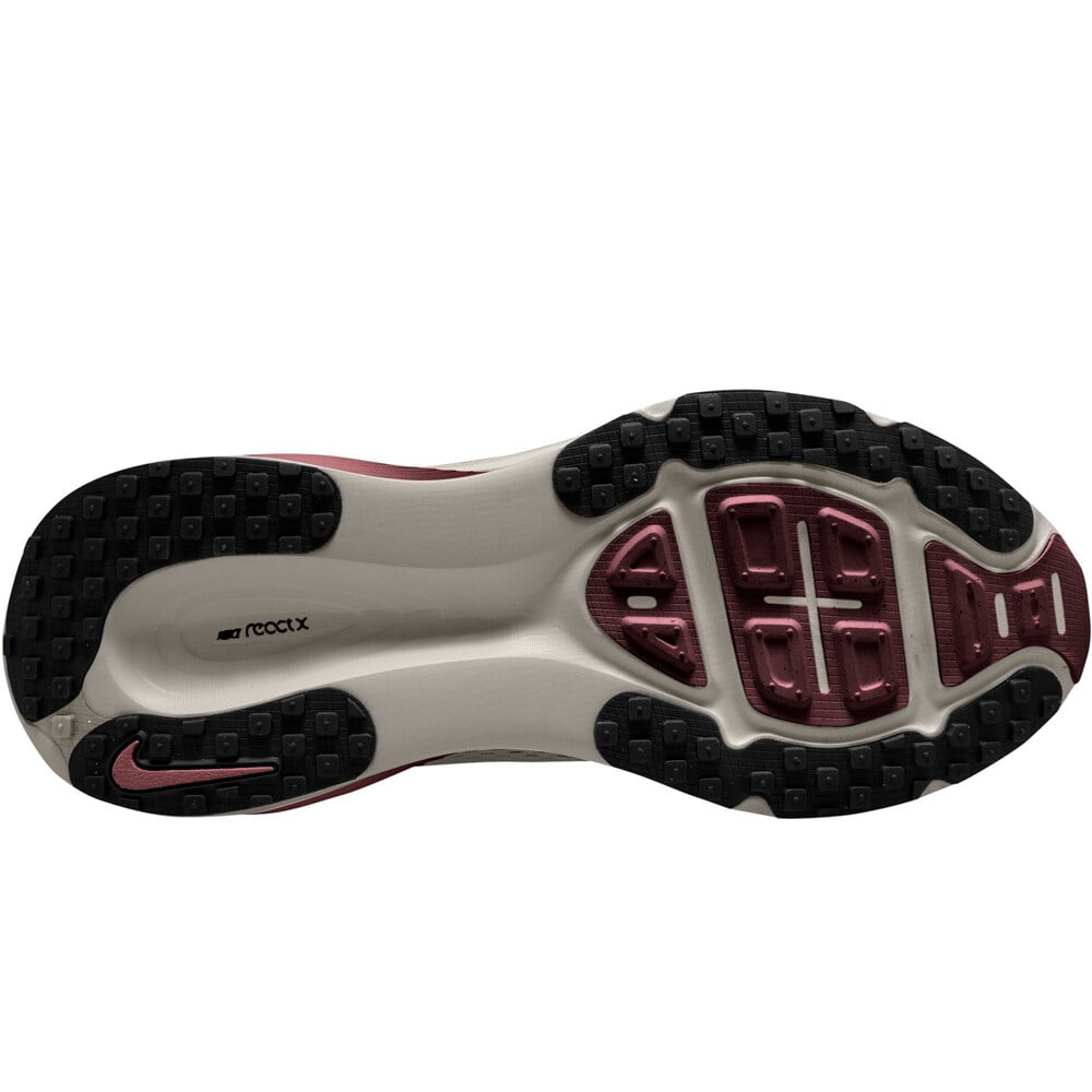 Nike zapatilla running hombre NIKE VOMERO 18 GRIS puntera