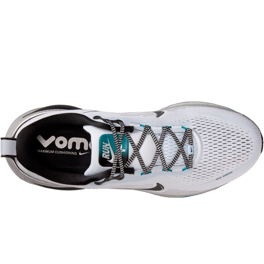 Nike zapatilla running hombre NIKE VOMERO 18 VIS GRIS vista trasera