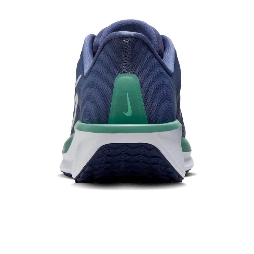 Nike zapatilla running hombre QUEST 6 MORADO vista trasera