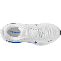 Nike zapatilla running hombre VOMERO 18 BLANCO vista trasera