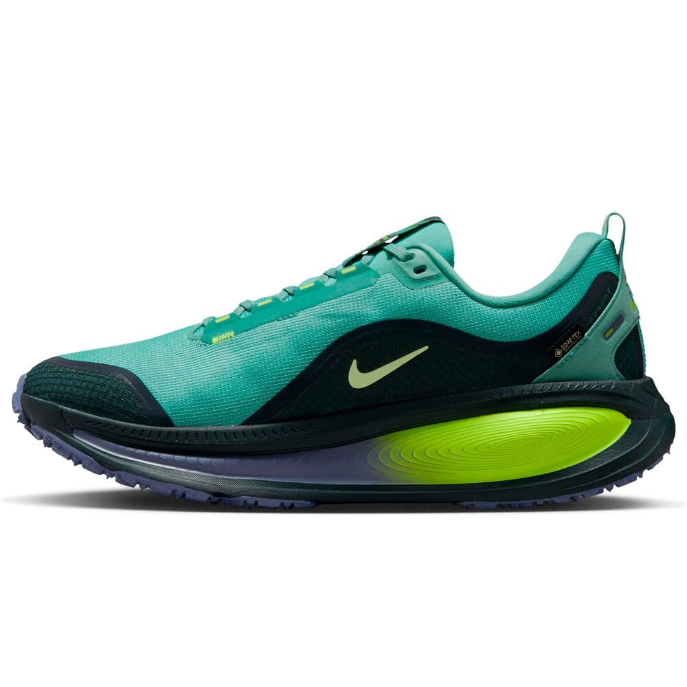Nike zapatilla running hombre VOMERO 18 GORE-TEX GRIS puntera