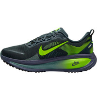 Nike zapatilla running hombre VOMERO 18 VERDE lateral interior