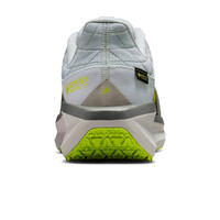 Nike zapatilla running hombre WINFLO 11 GORE-TEX GRIS vista trasera