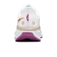 Nike zapatilla running mujer VOMERO 17 BLANCO vista trasera