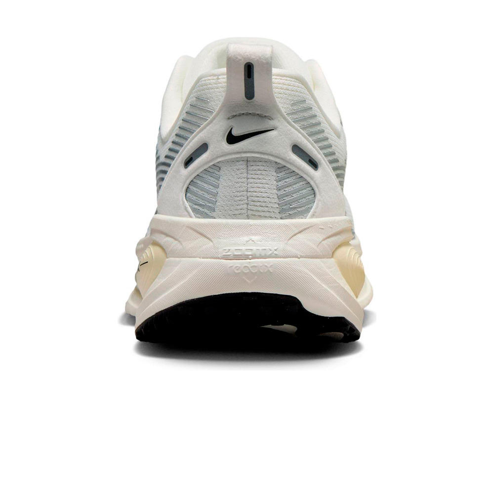 Nike zapatilla running mujer VOMERO 18 BLANCO vista trasera