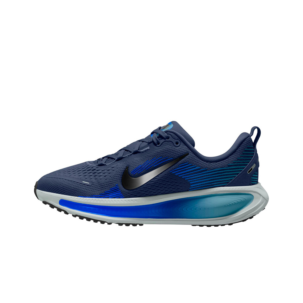 Nike zapatilla running niño VOMERO 18 (GS) AZUL vista trasera