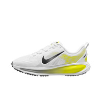 Nike zapatilla running niño VOMERO 18 (GS) BLANCO vista trasera