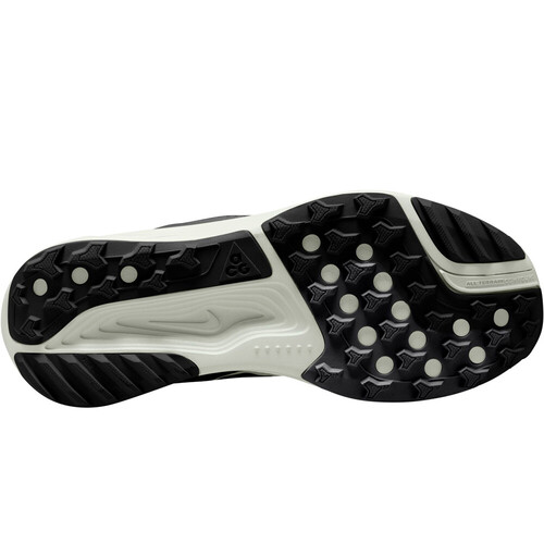 NIKE ACG PEGASUS TRAIL negro