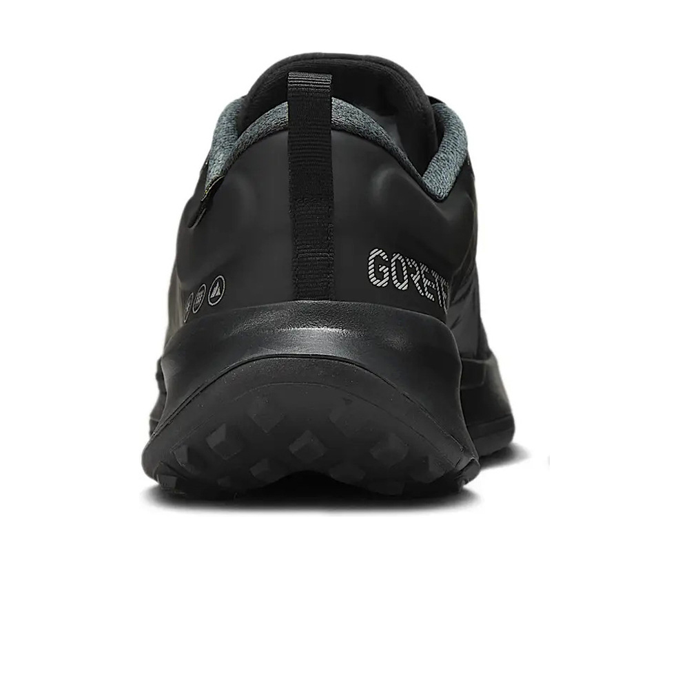 Nike zapatillas trail hombre JUNIPER TRAIL 2 GORE-TEX V2 NEGRO vista trasera