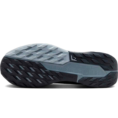 NIKE PEGASUS TRAIL 5 GORE-TEX negro