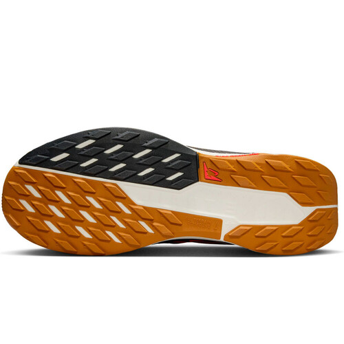 NIKE PEGASUS TRAIL 5