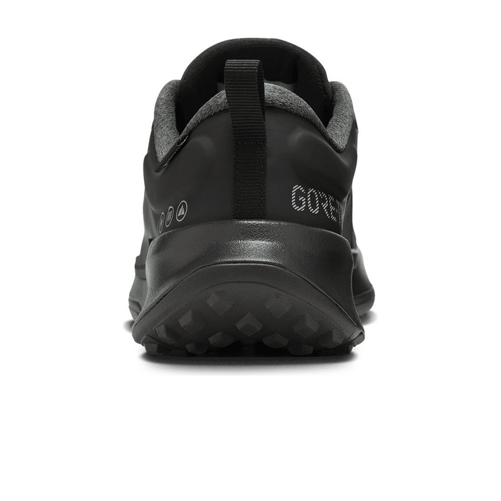 Nike zapatillas trail mujer JUNIPER TRAIL 2 GORE-TEX V2 NEGRO vista trasera