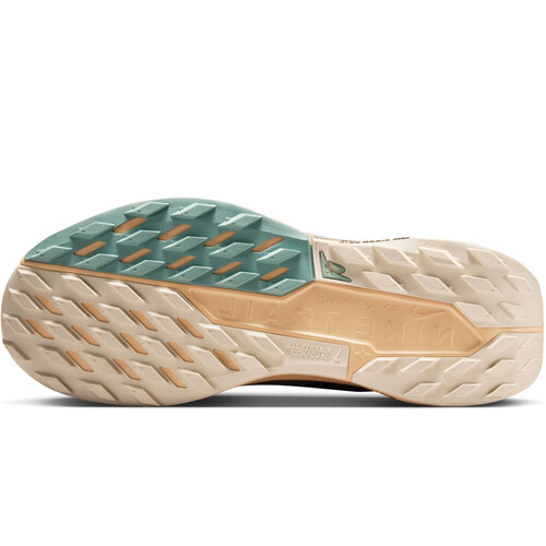 Nike zapatillas trail mujer PEGASUS TRAIL 5 GORE-TEX MARRON