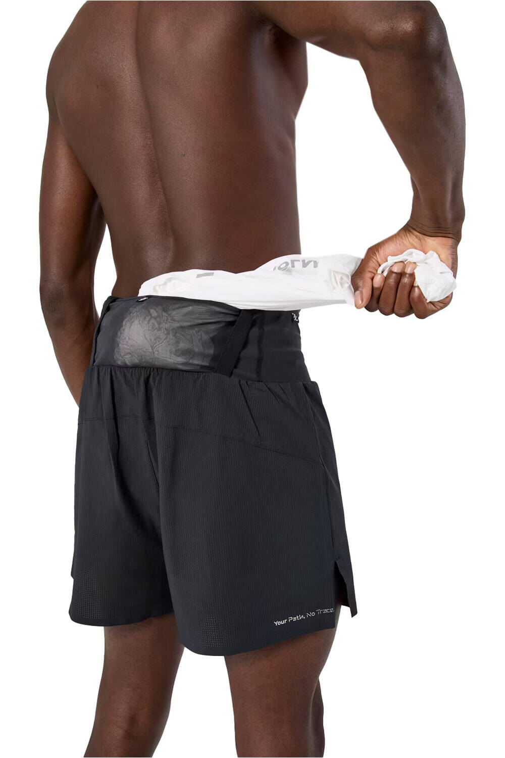 Nnormal pantalón running hombre RACE NEGRO vista trasera