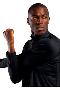 Odlo camiseta técnica manga larga hombre ESSENTIAL NEGRO vista detalle