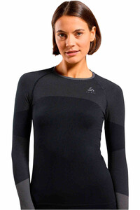 Odlo camiseta térmica manga larga mujer FUNDAMENTALS PERFORMANCE WARM NEGRO vista detalle