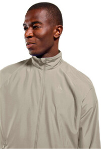 Odlo CHAQUETA RUNNING HOMBRE ESSENTIAL LIGHT GRIS 04