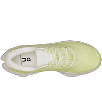 On zapatilla running hombre CLOUDRUNNER 3 AMARILLO 05