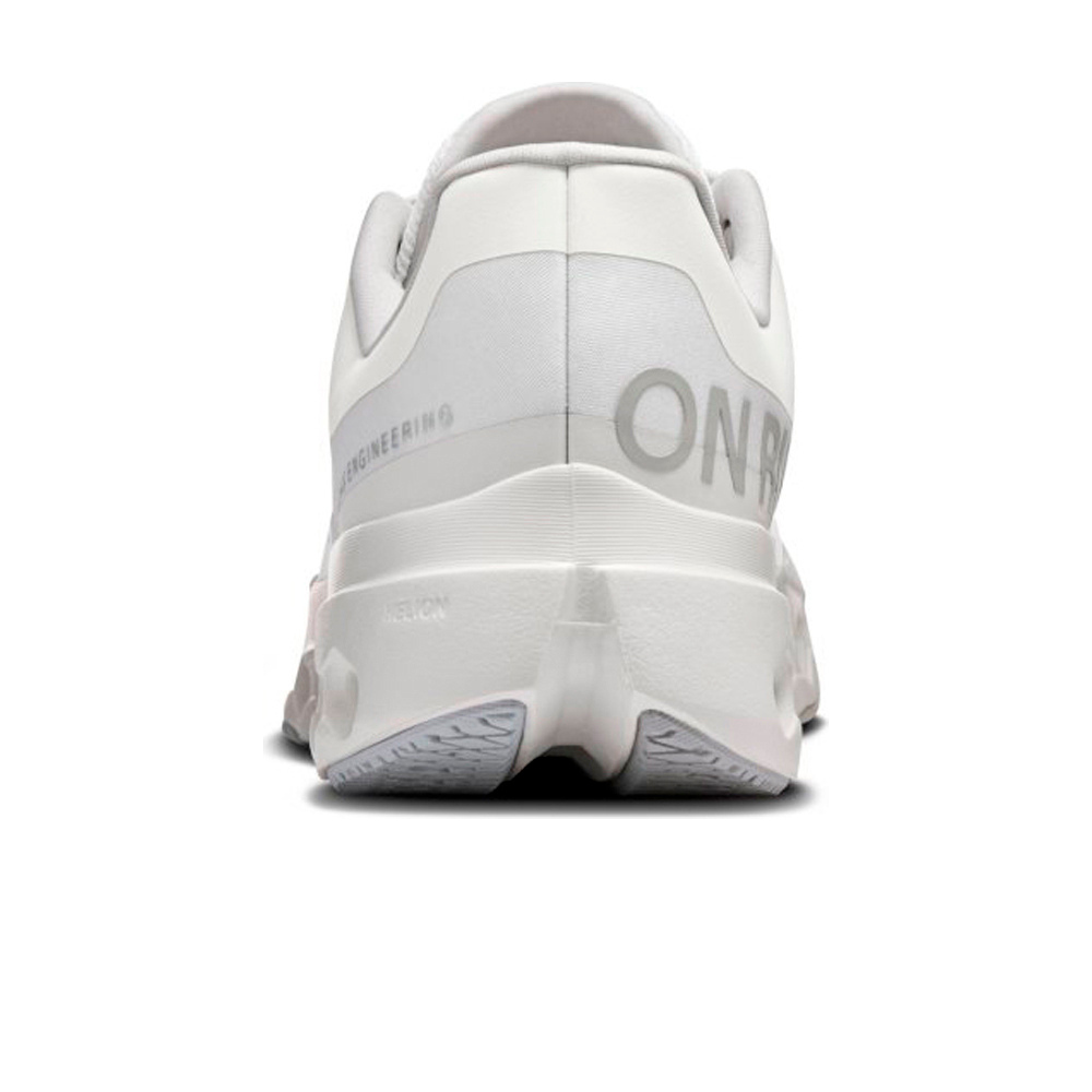 On zapatilla running hombre CLOUDSURFER NEXT BLANCO vista trasera