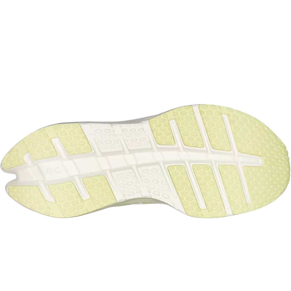 On zapatilla running mujer CLOUDRUNNER 3 AMARILLO vista superior