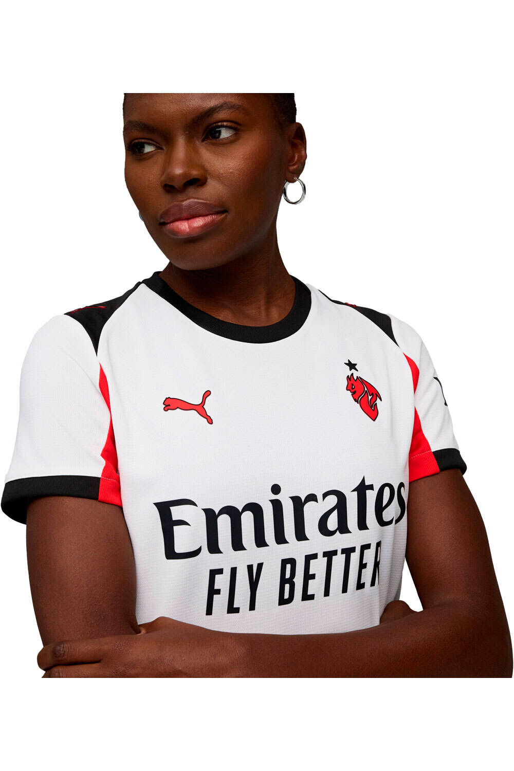 Puma camiseta de fútbol oficiales MILAN 25/26 SEGUNDA EQUIPACION BLANCO vista detalle