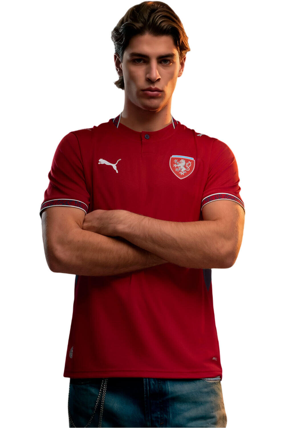 Puma camiseta de fútbol oficiales REPUBLICA CHECA MUNDIAL 2026 PRIMERA EQUIPACION ROJO vista frontal