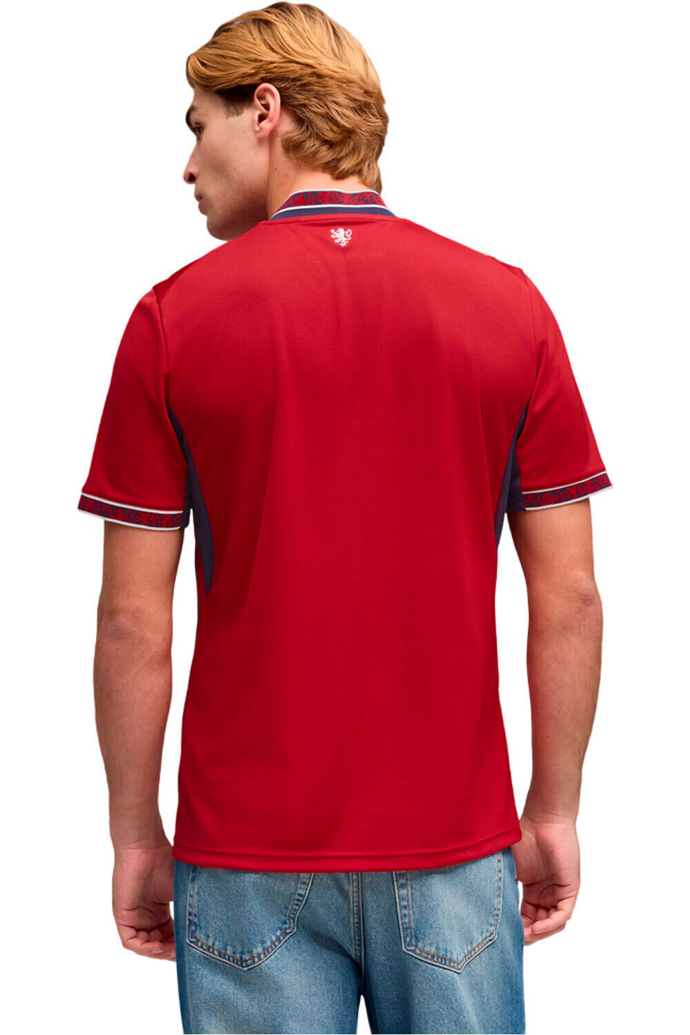 Puma camiseta de fútbol oficiales REPUBLICA CHECA MUNDIAL 2026 PRIMERA EQUIPACION ROJO vista trasera