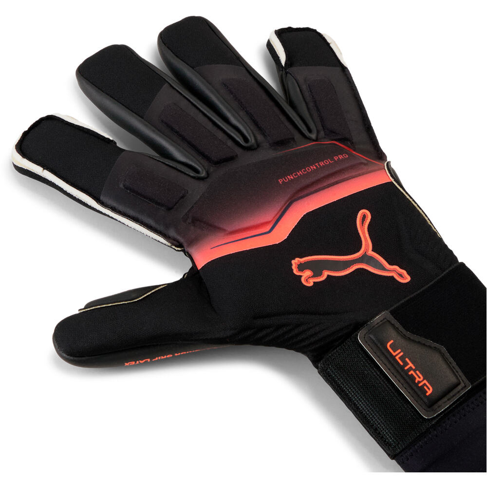 Puma guantes portero ULTRA ULTIMATE NEGRO 01