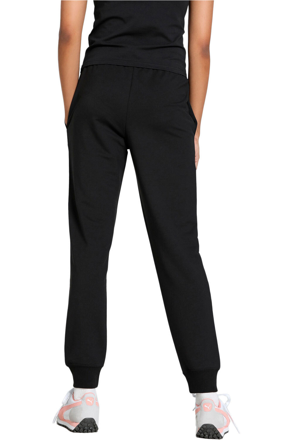 Puma pantalón mujer ESSENTIALS SMALL LOGO NEGRO vista trasera