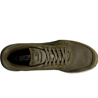 Puma zapatilla moda hombre ST RUNNER V4 VERDE vista superior