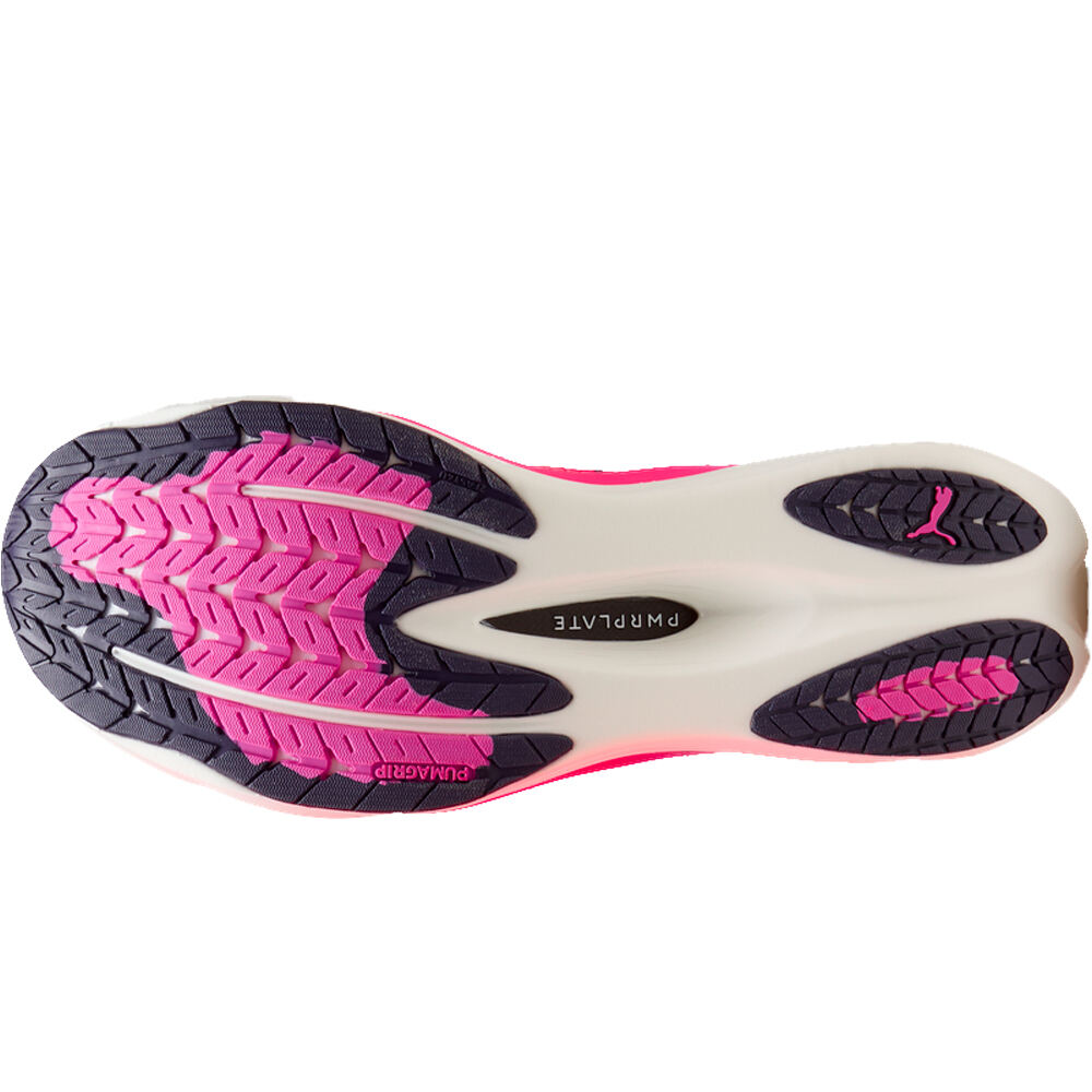 Puma zapatilla running hombre DEVIATE NITRO 4 HYROX ROSA vista trasera