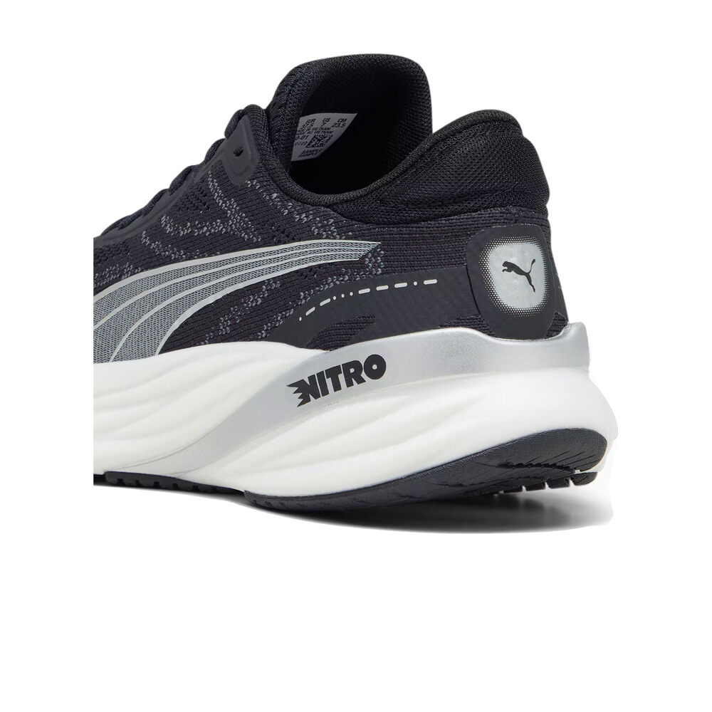 Puma zapatilla running mujer MAGNIFY NITRO 2 NEGRO vista trasera