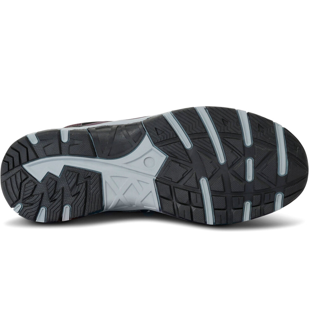 Regatta bota trekking mujer VENDEAVOUR MORADO vista trasera
