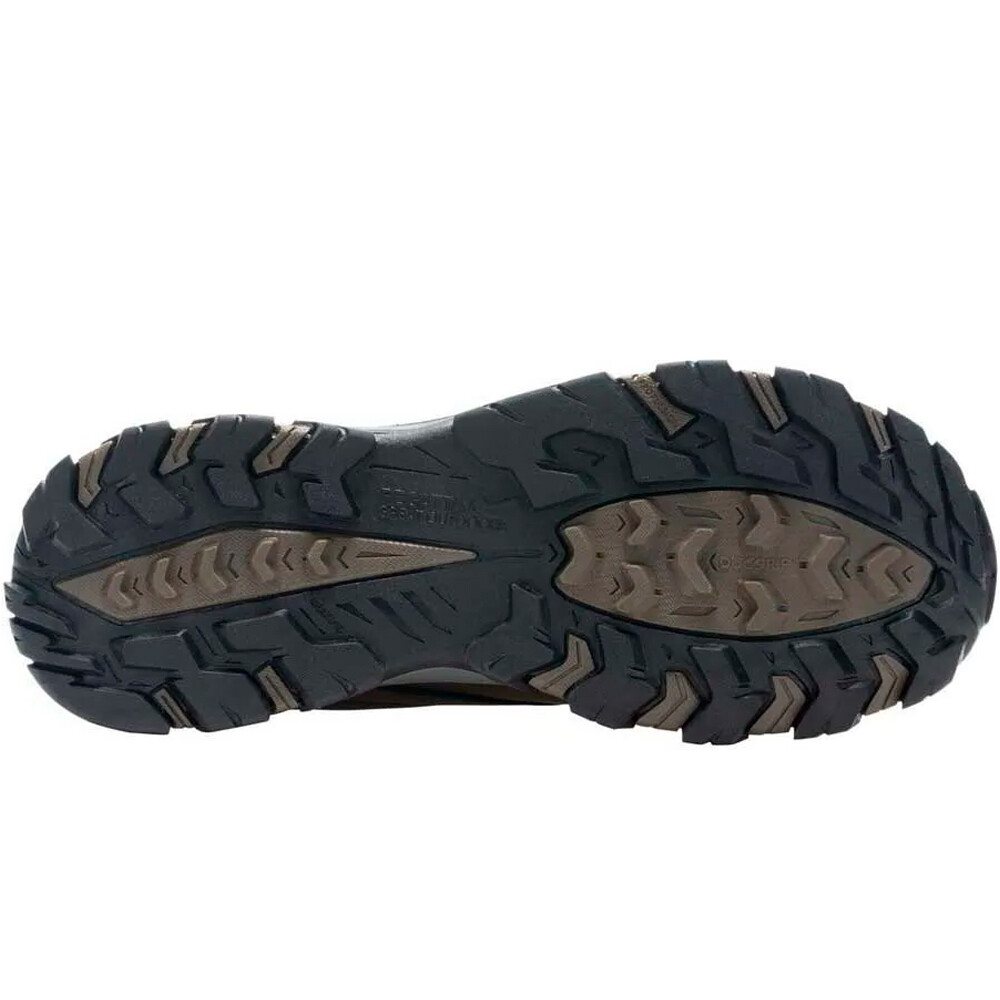 Regatta zapatilla trekking hombre HOLCOMBE CLSS LOW MARRON puntera