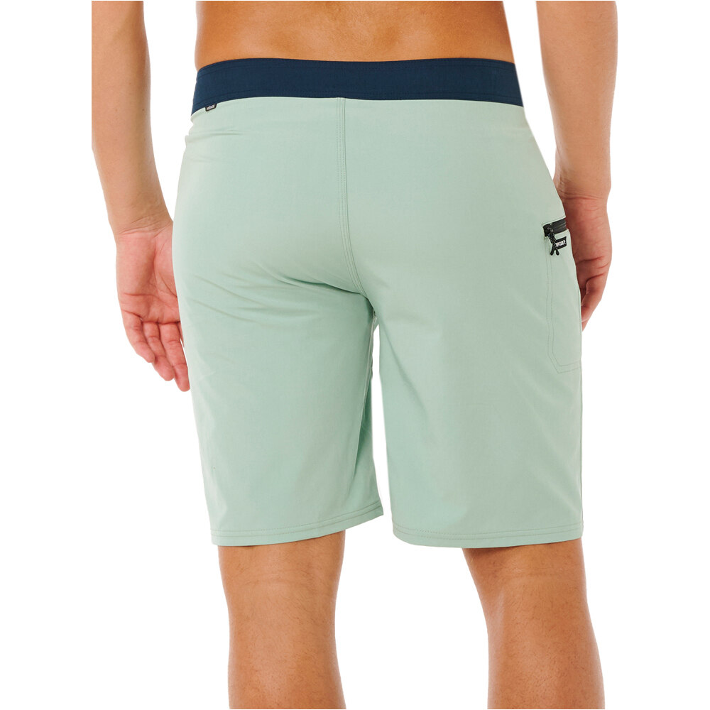 Rip Curl bañador playa hombre MIRAGE CORE VERDE vista trasera