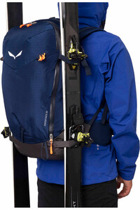 Salewa mochila montaña WINTER MATE 30L AZUL 04